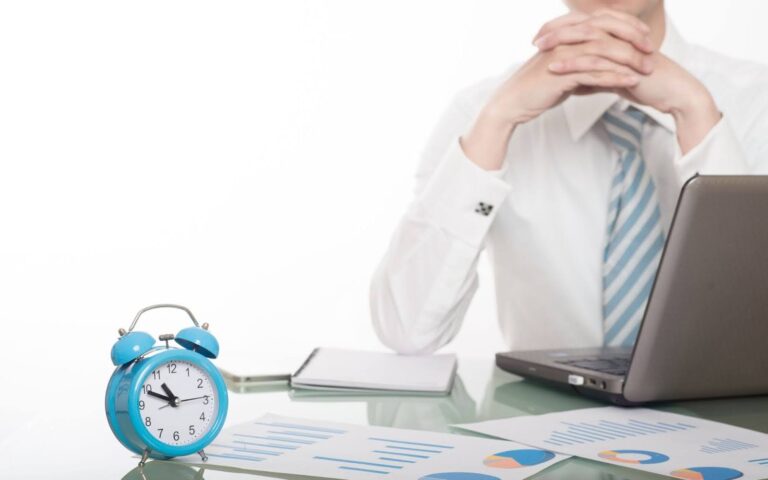 Read more about the article Why Time Management Is Important in the Workplace: Strategies, Tools & Global Insights